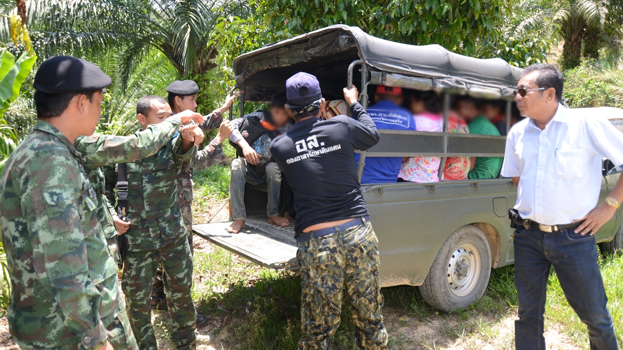 พบแรงงานพม่า ถูกทิ้งกลางป่า 4 สาวโชคร้าย โดนรุมข่มขืน