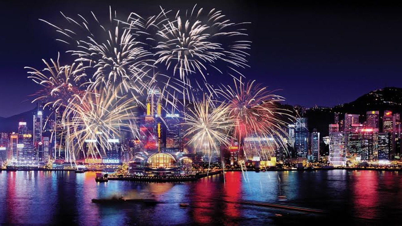 รู้ยัง...คืนนี้เคาต์ดาวน์ที่ไหนดี? รวม 5 สถานที่ สนุกข้ามปี แฮปปี้สุดมัน! 