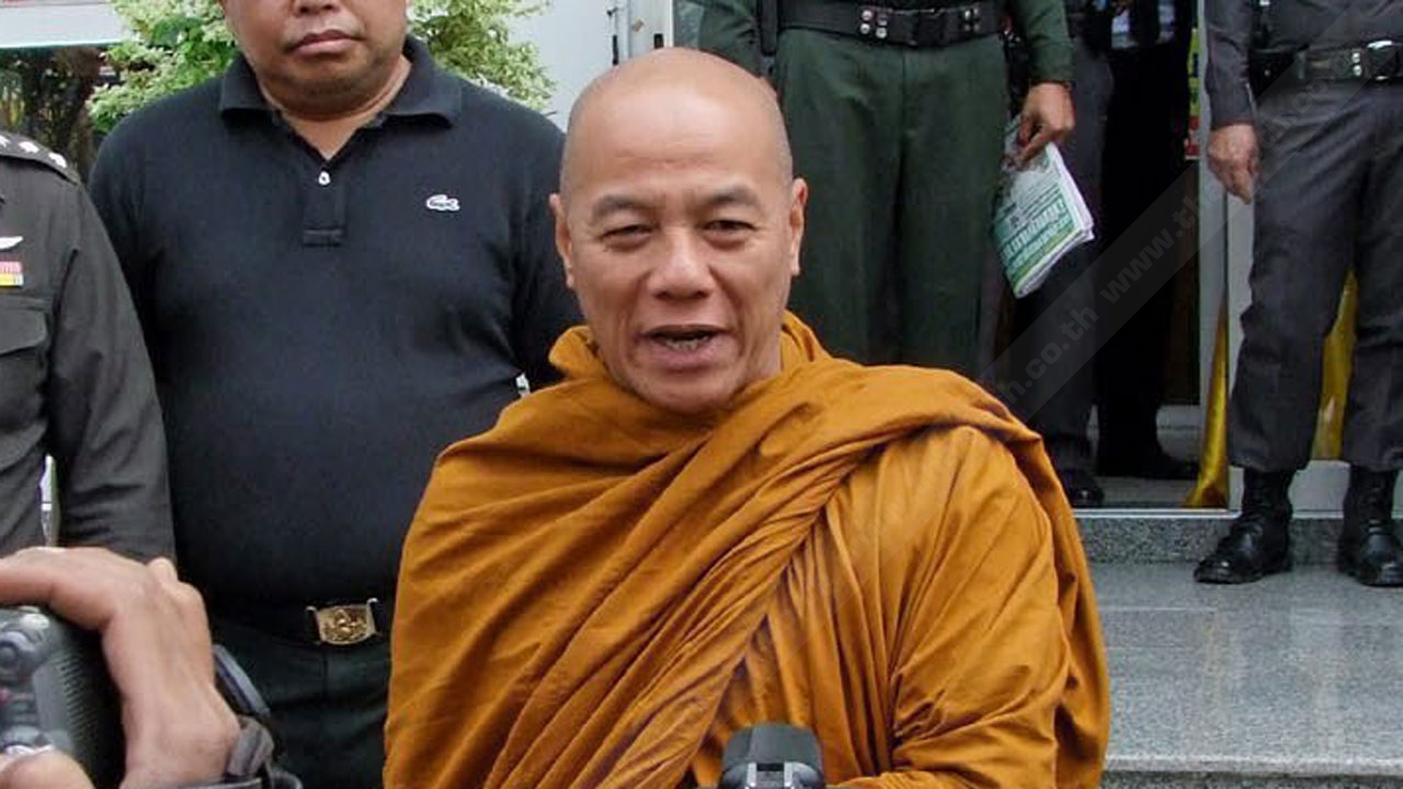 'พระเกษม' สึกแล้ว ขอนุ่งขาวถือศีล8ต่อที่สำนักสงฆ์