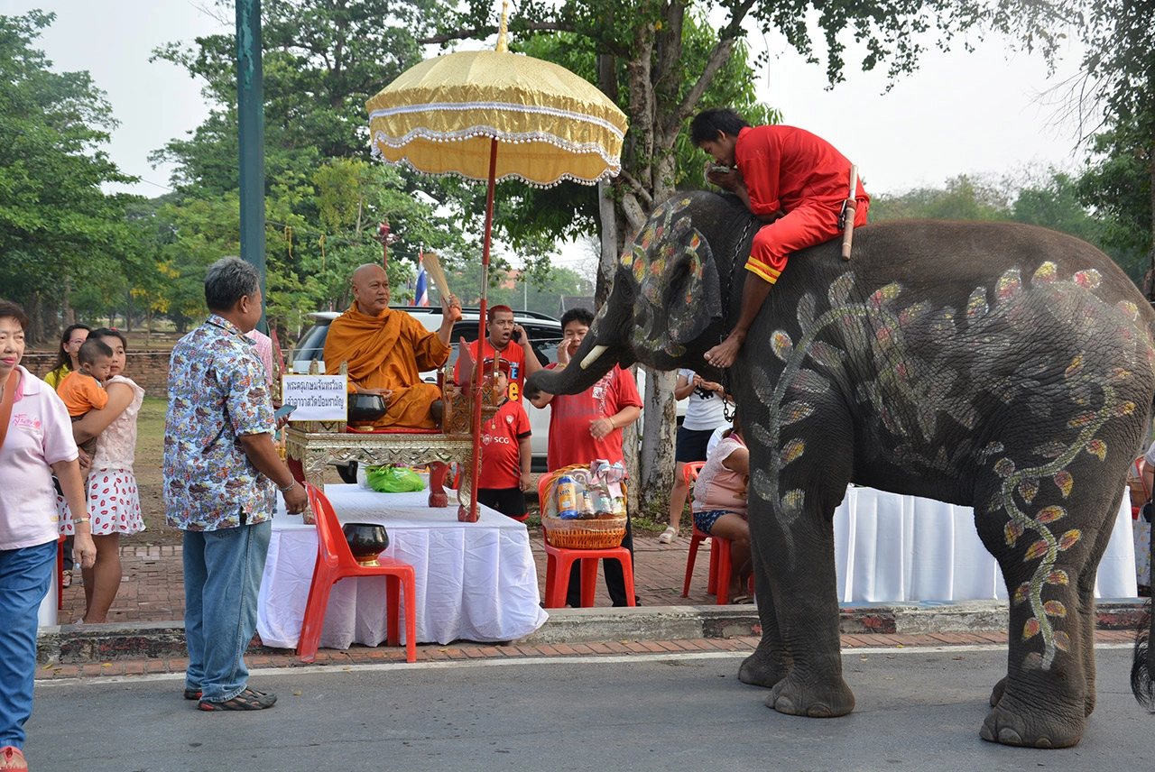 'อยุธยา-ปราจีนฯ' จัดสงกรานต์ชุ่มฉ่ำปาร์ตี้โฟม