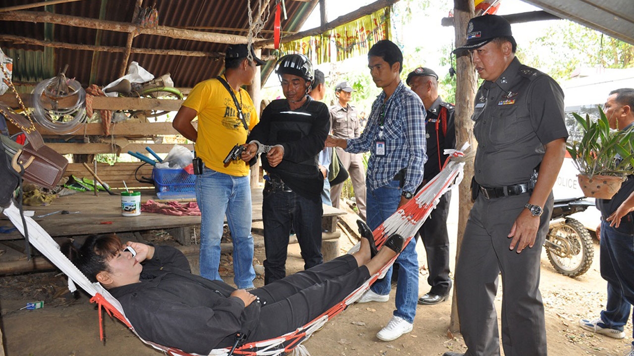 ทำแผน! ผัวโหด ฆ่าเมีย จ่อยิงทิ้งทีละคนแม่ยาย-ลูกเลี้ยง