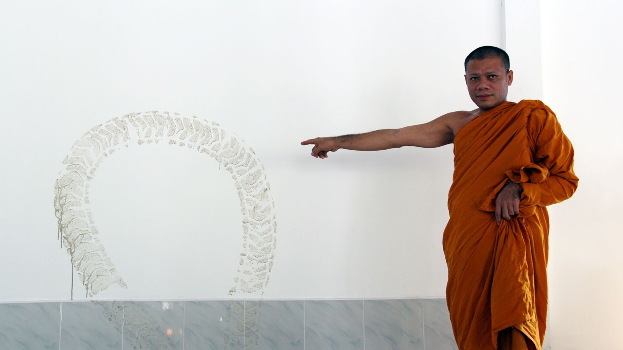 รอยประหลาดที่ลับแล! เชื่อ‘พญานาค’ปรากฏกายในวันพระ  