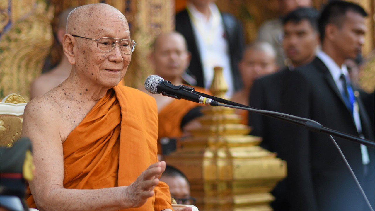 สมเด็จพระสังฆราช ประทานพระโอวาท ขอวันเข้าพรรษา ให้คนเลิกอิจฉา-นินทากัน