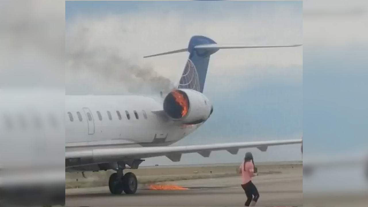 หวาดเสียว บินโดยสารสกายเวสต์  ไฟลุก หลังลงจอดสนามบิน เดนเวอร์