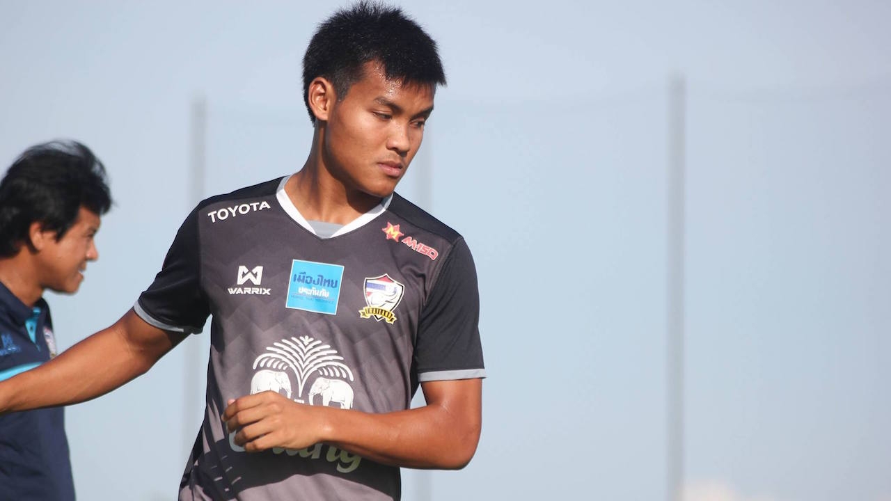 เปิดใจ 'ศฤงคาร' จากอดีตเด็กขับรถบรรทุก สู่แข้งช้างศึกยู-23