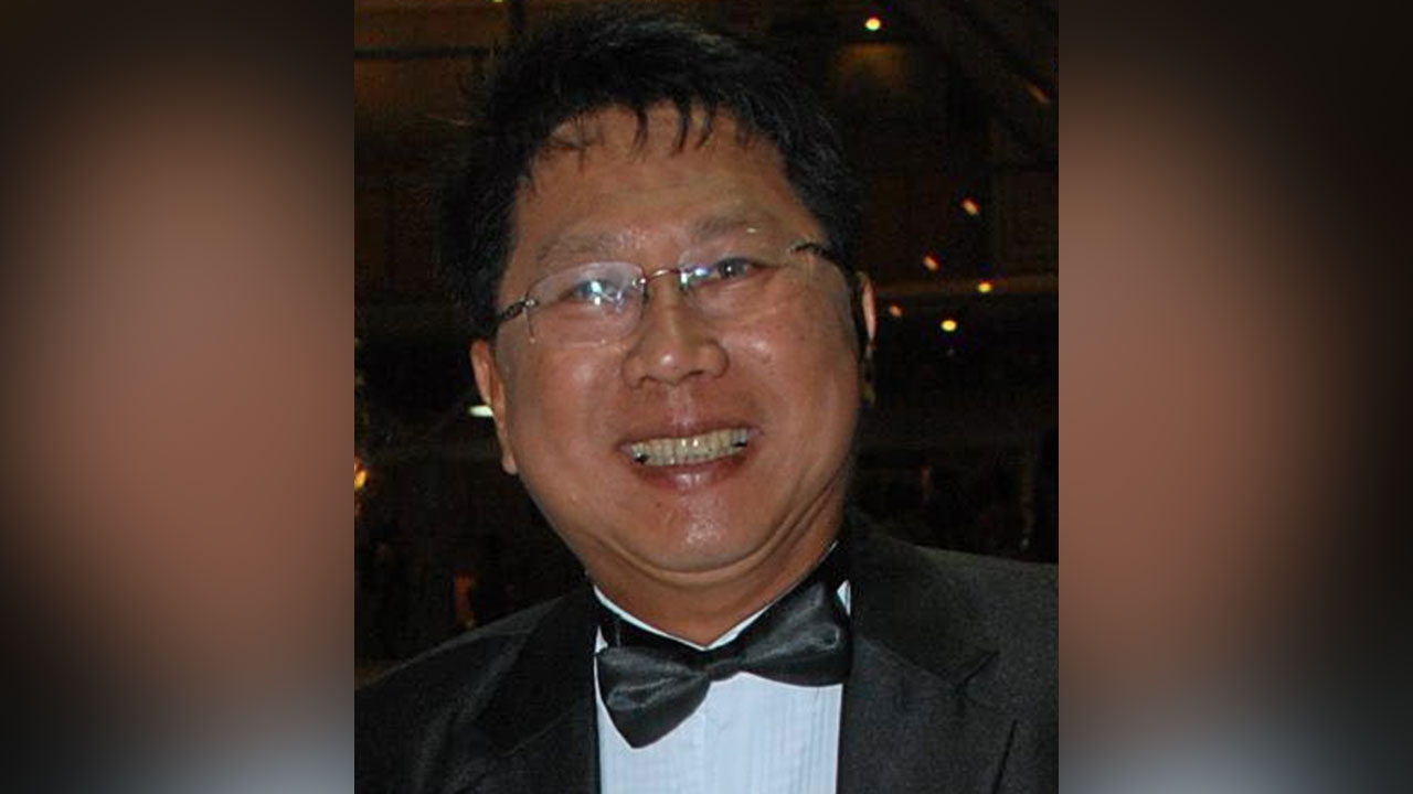 ตร. บุกตรวจงานเลี้ยง 50 อดีตส.ส. สั่งงดจัดงาน อ้าง พบวัตถุต้องสงสัย