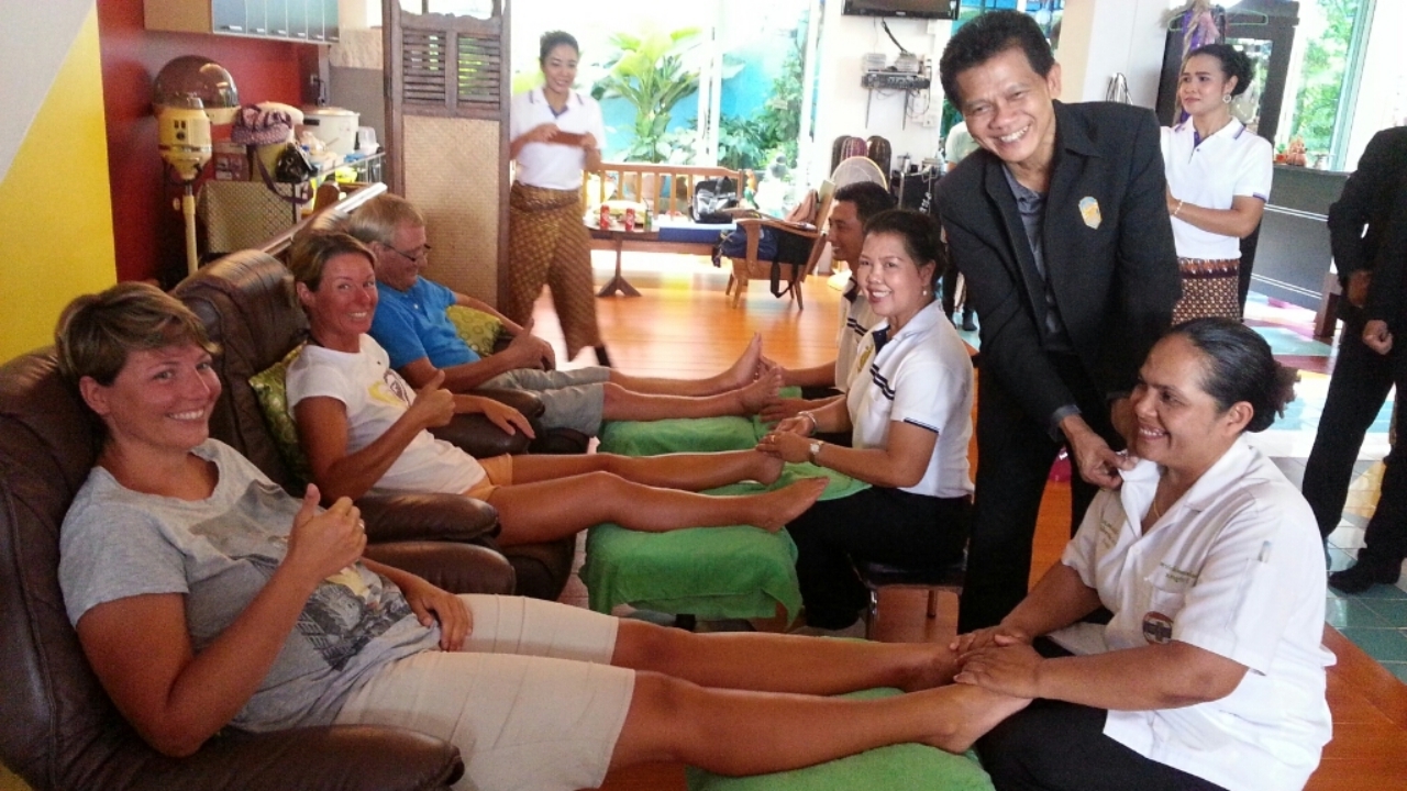 ยกระดับหมอนวดสปาอ่าวนาง การันตีติดดาวค่าแรงพุ่ง 400-800 บาท