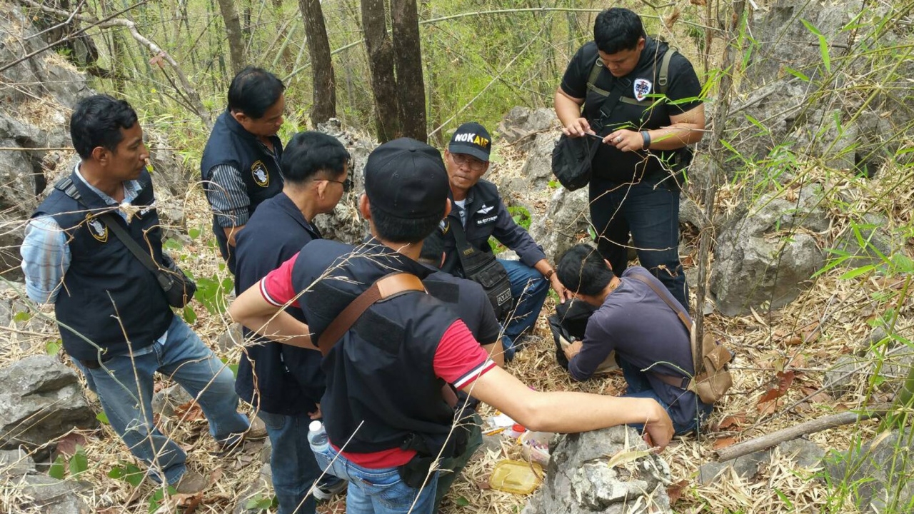 ตร. หนองบัวลำภู บุก รังคนร้ายที่หนองบัวลำภู ผลิตยาบ้าผสมยาฆ่าแมลง 
