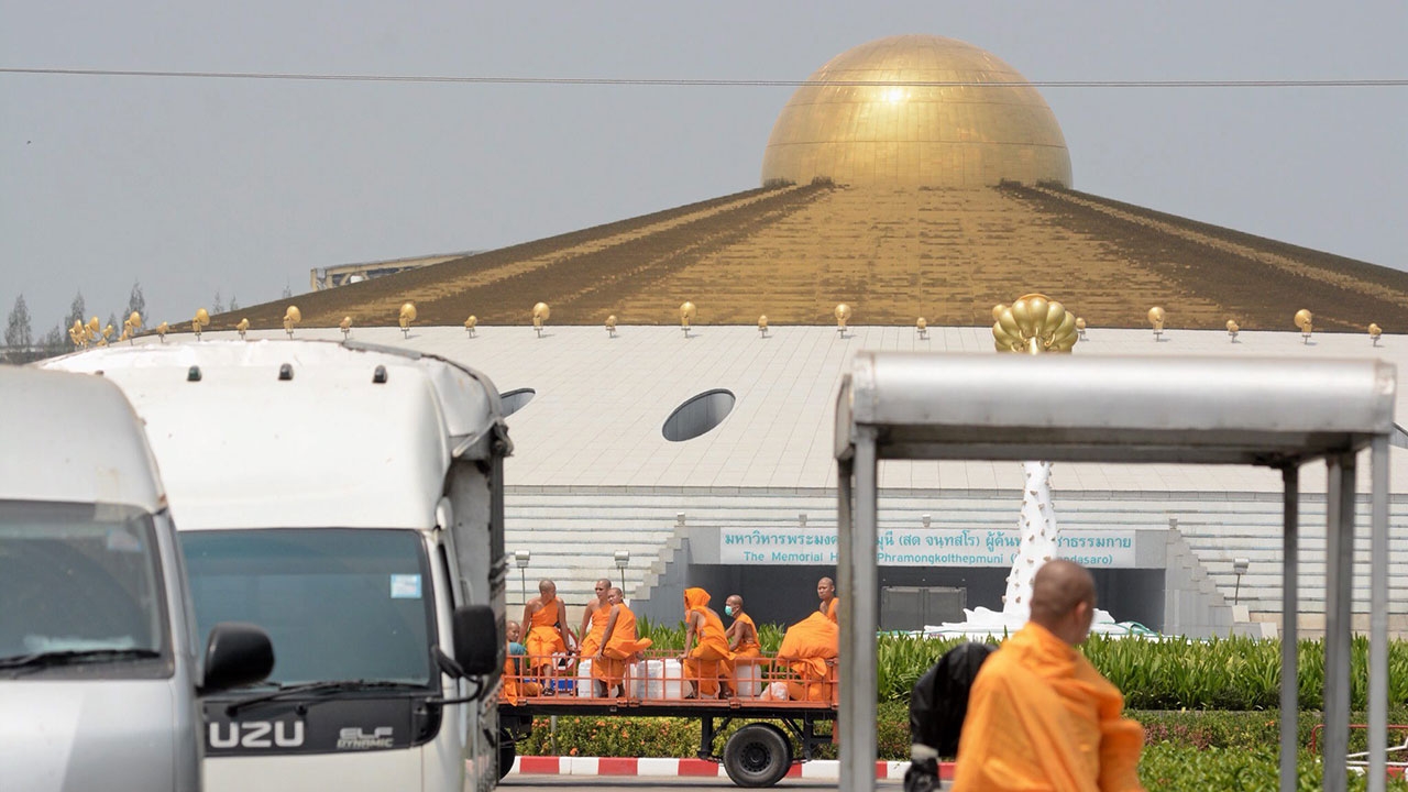 ตั้งกรรมการ 2 ชุดดูแลวัดพระธรรมกาย ดีเอสไอจ่อยกเลิกคุมพื้นที่วัด