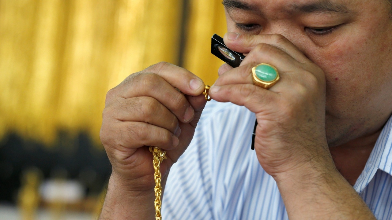 ทองเปิดตลาด ราคาลดลง 100 รูปพรรณขายออกบาทละ 20,800