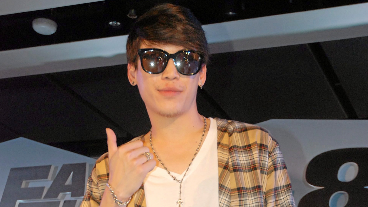 'ป๊อก' กดดัน แฟนคลับเชียร์แต่ง 'มาร์กี้' ปัดซุ่มถ่ายพรีเวดดิ้งแค่บินทำงาน