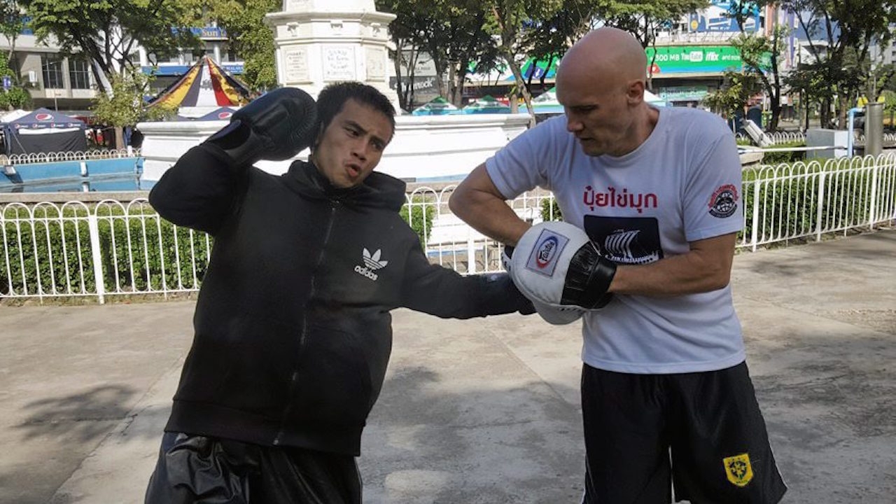 'ฟ้าลั่นจูเนียร์' ส้มหล่น ขึ้นชิงแชมป์ IBF เอเชีย แทน 'ซัดดัม'
