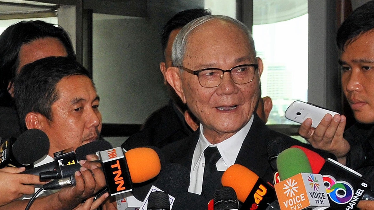 'มีชัย' เผย กรธ.ปรับเกณฑ์ส่ง ส.ส.พรรคใหม่ให้เท่าเทียมกับพรรคเก่า 
