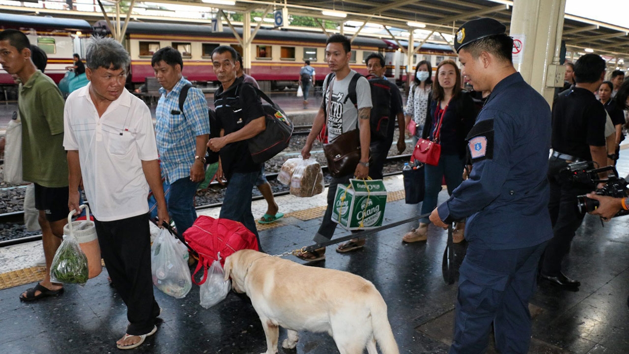 ตรวจเข้มหัวลำโพงป้องกันขบวนการลอบขนยาเสพติดทางรถไฟ