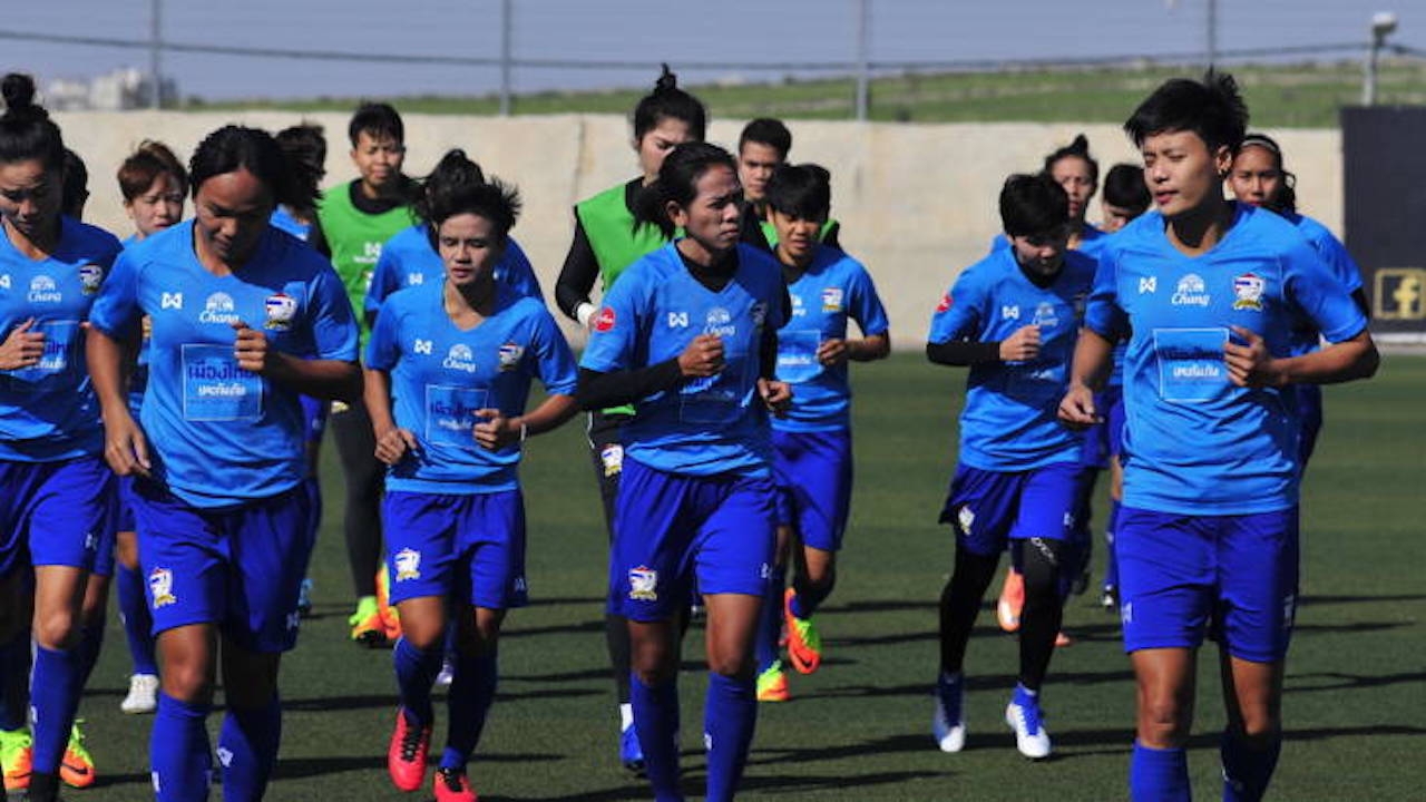 สรุป 8 ทีมสุดท้ายบอลหญิงชิงแชมป์เอเชีย 2018 ไทยลุ้นติด 5 ทีมไปบอลโลก