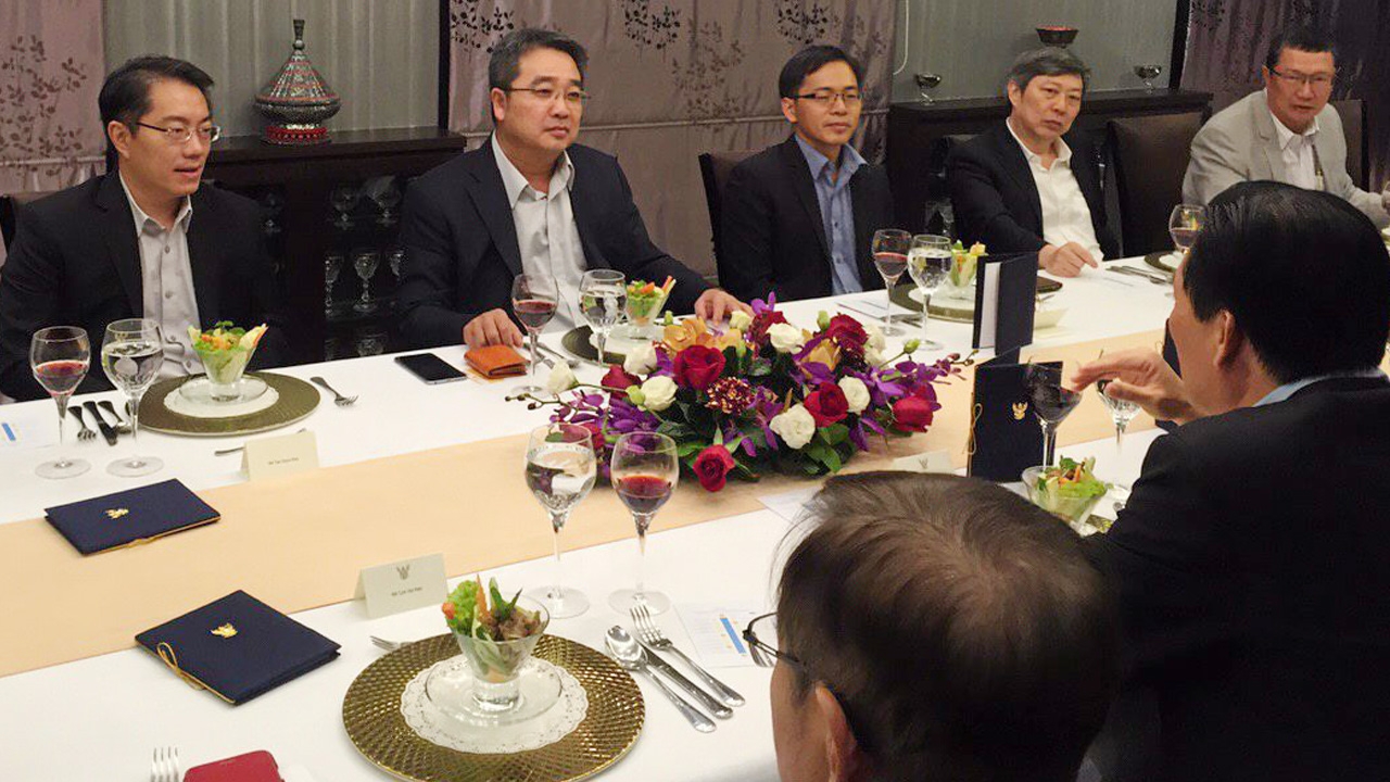 สายตรงจากต่างแดน 13/03/59