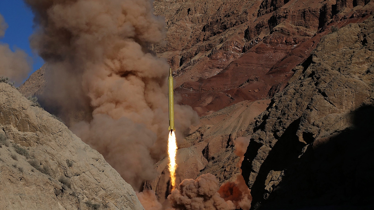 อิหร่านทดสอบขีปนาวุธเพิ่ม อ้างยิงไกลถึงอิสราเอล