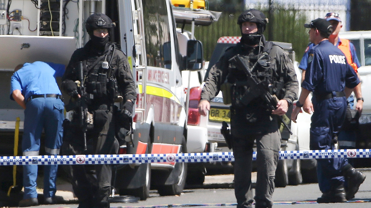 มือปืนออสซี่ยึดอาคารนาน 6 ชม. ยิงคนดับ 1 เจ็บ 2 ก่อนฆ่าตัวตาย