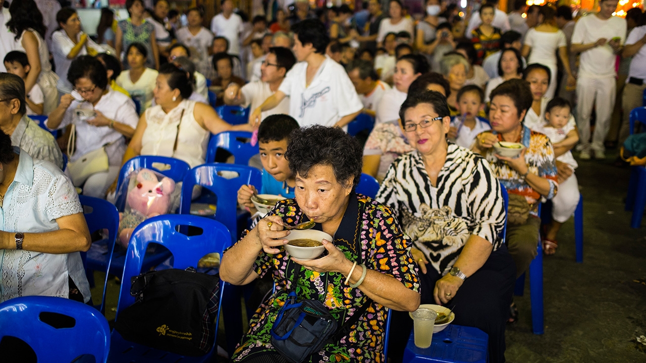 อิ่มท้องอิ่มบุญ! 7 โรงเจโด่งดังรอบกรุง ปีนี้ต้องไป