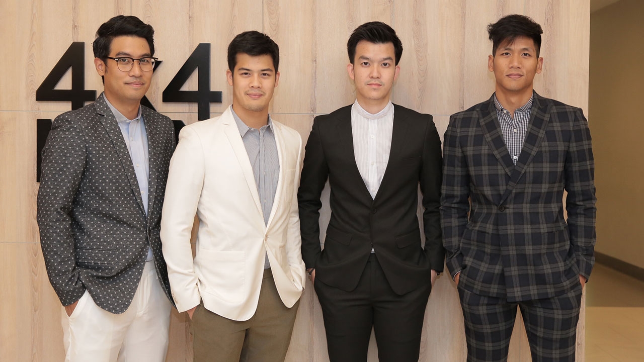 ไม่รู้ไม่ได้แล้ว! 7 เทคนิคเลือก 'ชุดสูท' ให้ดูดีในทุกอิริยาบถ