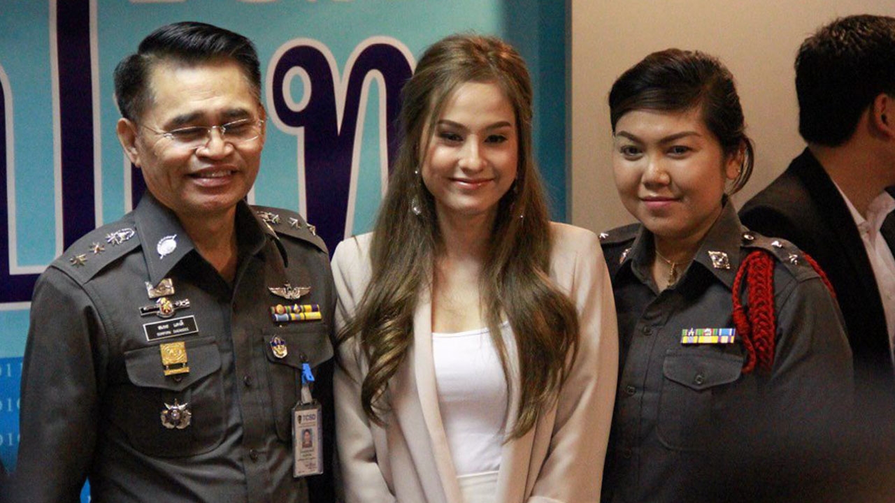 ‘ขวัญ อุษามณี’ แจ้งล่าคลิปโป๊ เอาภาพไปตัดต่อกับชาคริต