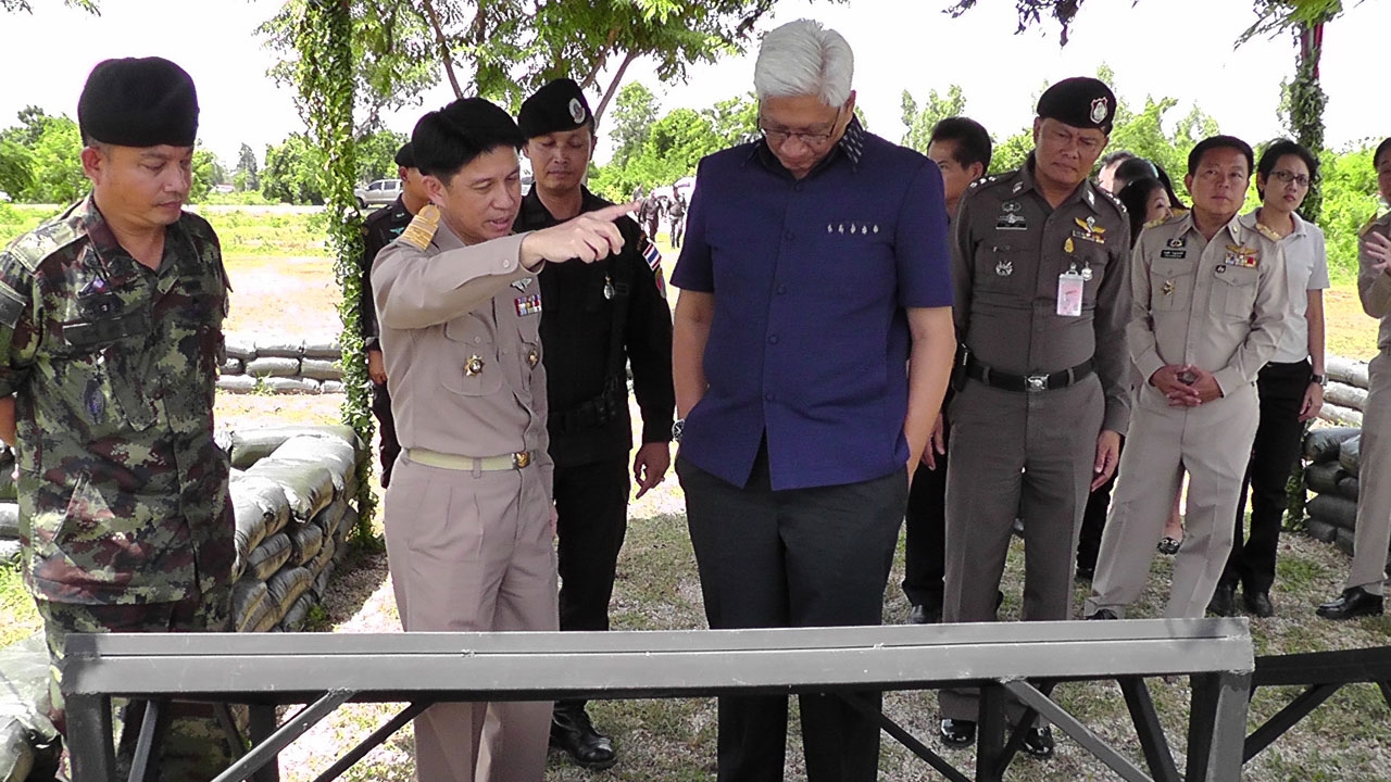 'สุวพันธุ์'เข่นเขตพัฒนาเศรษฐกิจพิเศษสระแก้ว เร่งเปิดด่านถาวร