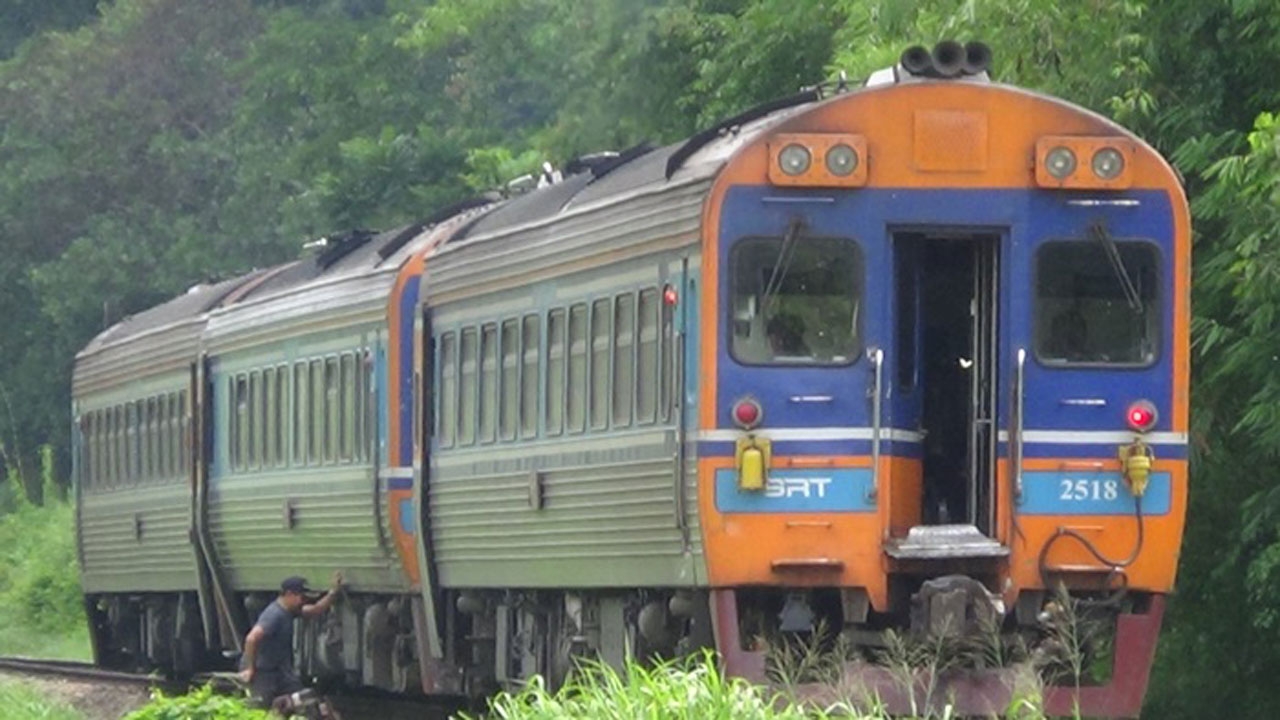 รถไฟสปรินเตอร์สายใต้ ตายกลางป่า ผู้โดยสารบ่นอุบ