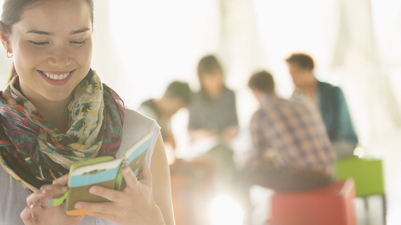 เหมือนบันทึกไว้ในสมอง! บอกต่อวิธีดูภาพจากแชตที่รับ-ส่ง ด้วย 'Messenger'