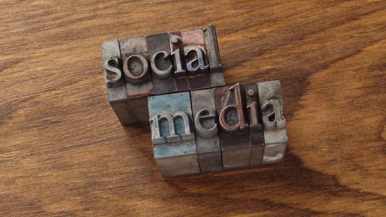 ไม่ใช่ซุป 'ตาร์ แต่ทรงอิทธิพลบนโซเชียล! เปิดสถิติคนดังออนไลน์ (ตอนที่ 1)