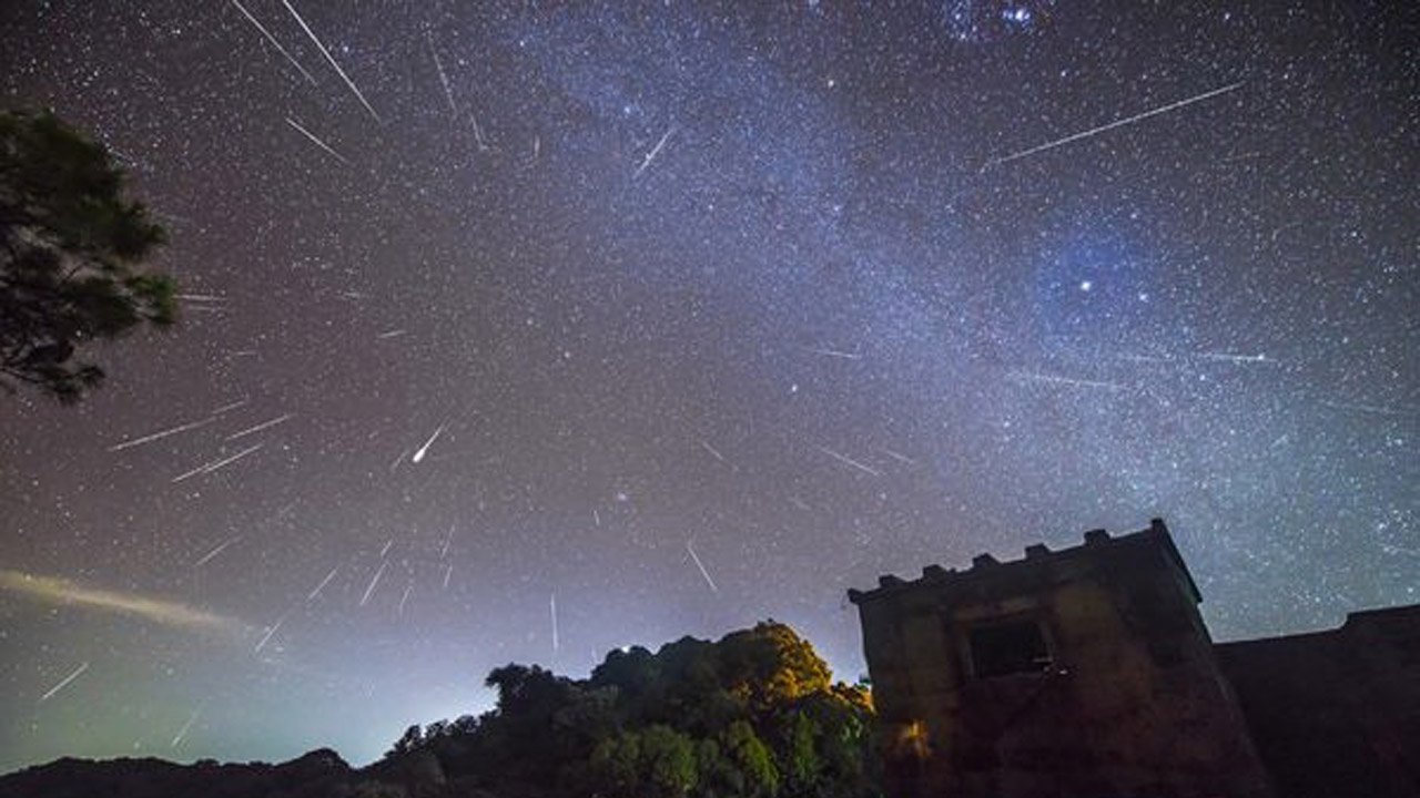 เตรียมเฮ! สดร. ชวนดู 'ฝนดาวตกเจมินิดส์' คืนวันที่ 14 ธ.ค.นี้ 