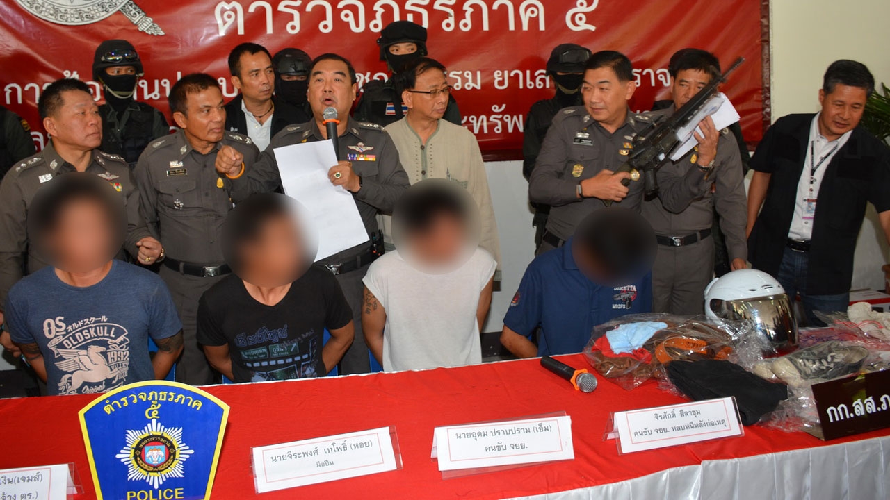ตร.ภาค5 ลากคอแก๊ง'เด่นชัย' รัวเอ็ม16 ฆ่าเสมียนสาว ออกหมายจับอดีตผัวโหด
