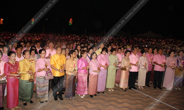 ชาวมาเลย์ร่วมจุดเทียนชัยถวายพระพร 'ในหลวง'