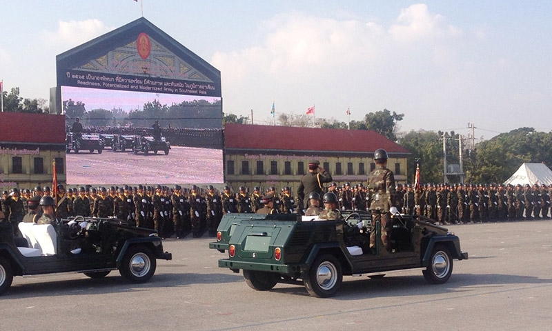 ประมวลภาพพิธีสวนสนาม เนื่องใน 'วันกองทัพไทย' 