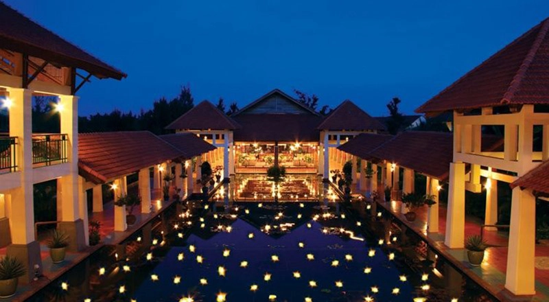 ที่พักที่เที่ยวสำหรับการแอ่วเมืองเหนือ สัมผัสแสงสีงานยี่เป็ง 2556