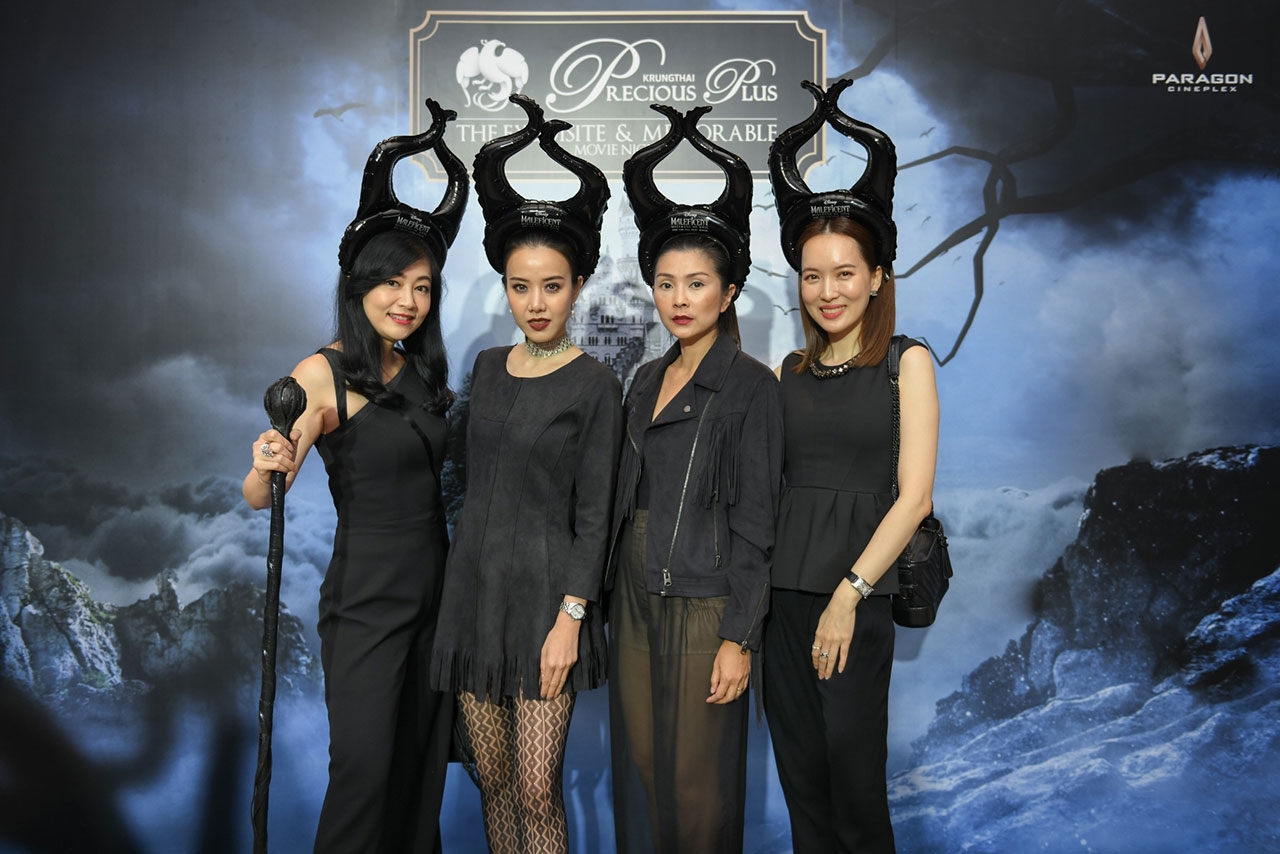 เหล่าบรรดาเซเลบริตี้ที่มาร่วมงานจัดเต็มมาในลุคนางพญาปีศาจ