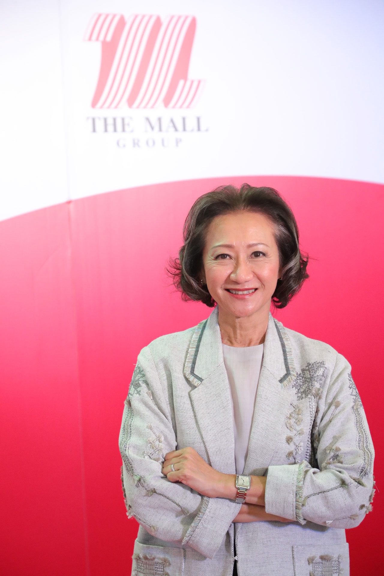 คุณกฤษณา อัมพุช รองประธานกรรมการ บริษัท เดอะมอลล์ กรุ๊ป จำกัด