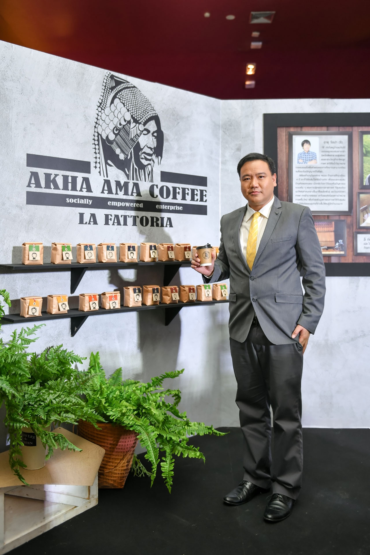 สุรเชษฐ์ อัศวเรืองอนันต์ รองประธานเจ้าหน้าที่บริหารฝ่ายสื่อโฆษณา บมจ.เมเจอร์ ซีนีเพล็กซ์ กรุ้ป