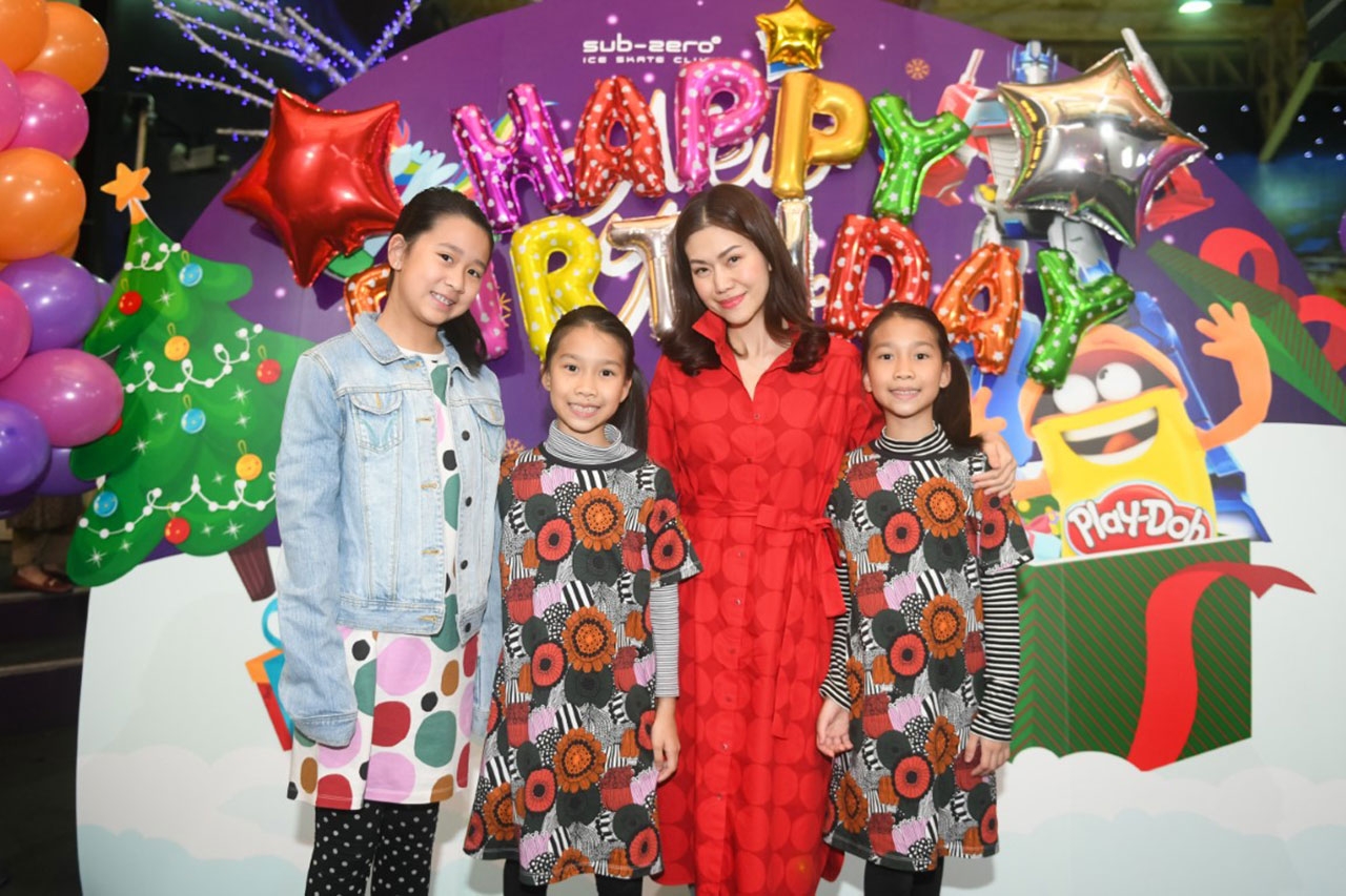 คุณแม่ลูกสาม เปษา นิมมานเหมินท์ และน้องอะตอม โอต็อน เอเต้