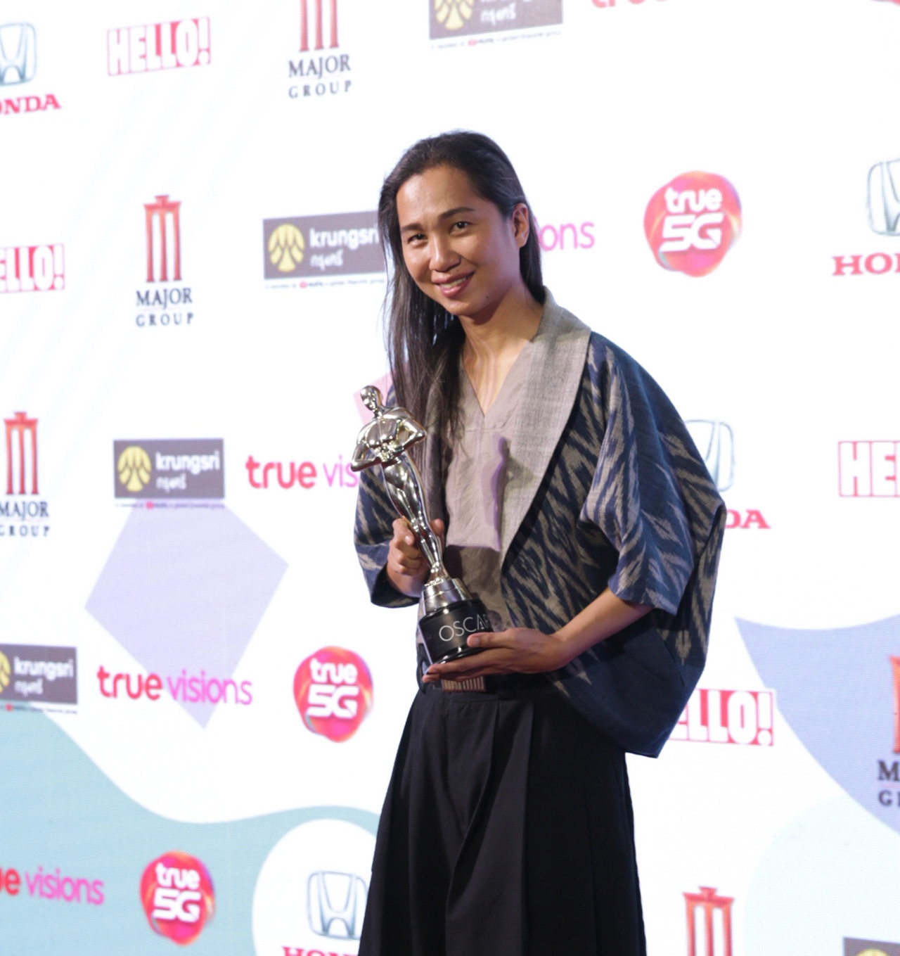 อนุชา บุญยวรรธนะ