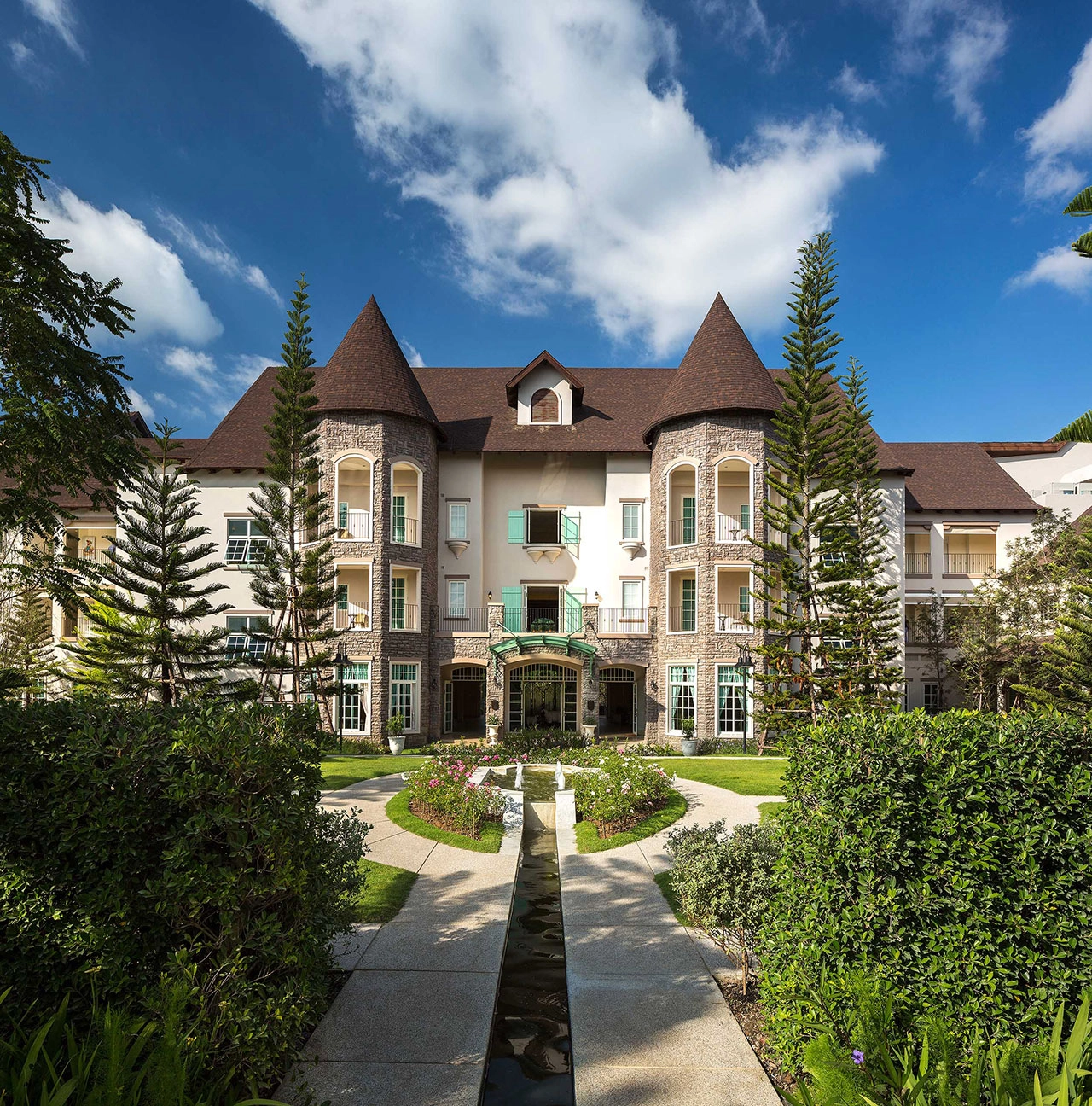 โรงแรมยู เขาใหญ่ (U Khao Yai)