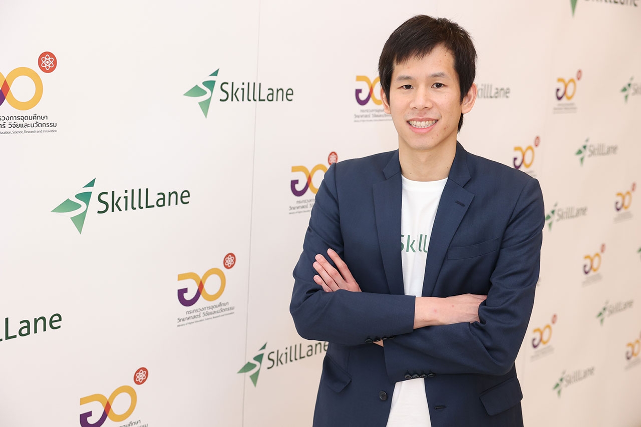 นายฐิติพงศ์ พิสิฐวุฒินันท์ ประธานเจ้าหน้าที่บริหาร บริษัท สกิลเลน เอดูเคชั่น