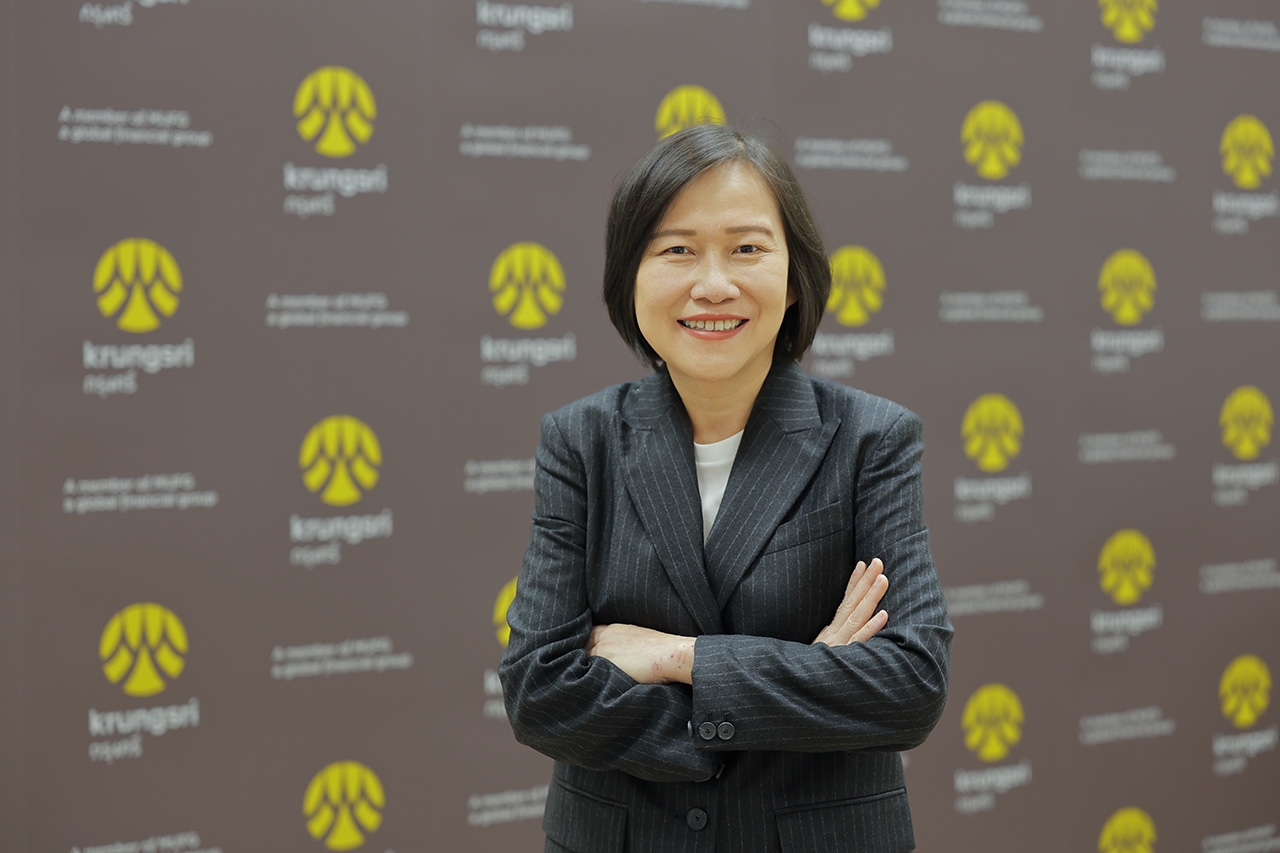 นางสาวพัทธ์หทัย กุลจันทร์ ประธานคณะเจ้าหน้าที่ด้านธุรกิจอาเซียน ธนาคารกรุงศรีอยุธยา จำกัด (มหาชน)