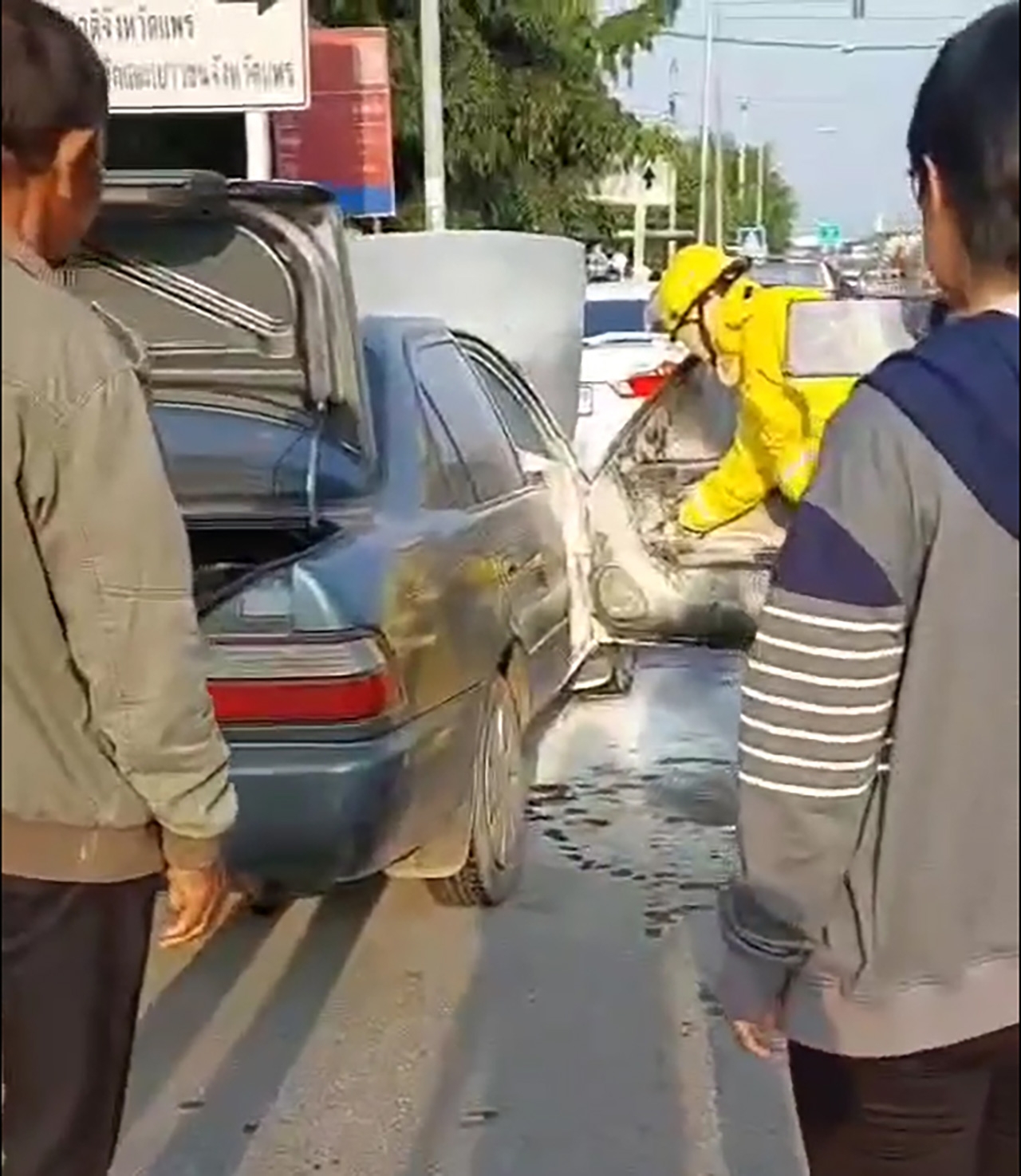 ไฟไหม้รถยนต์