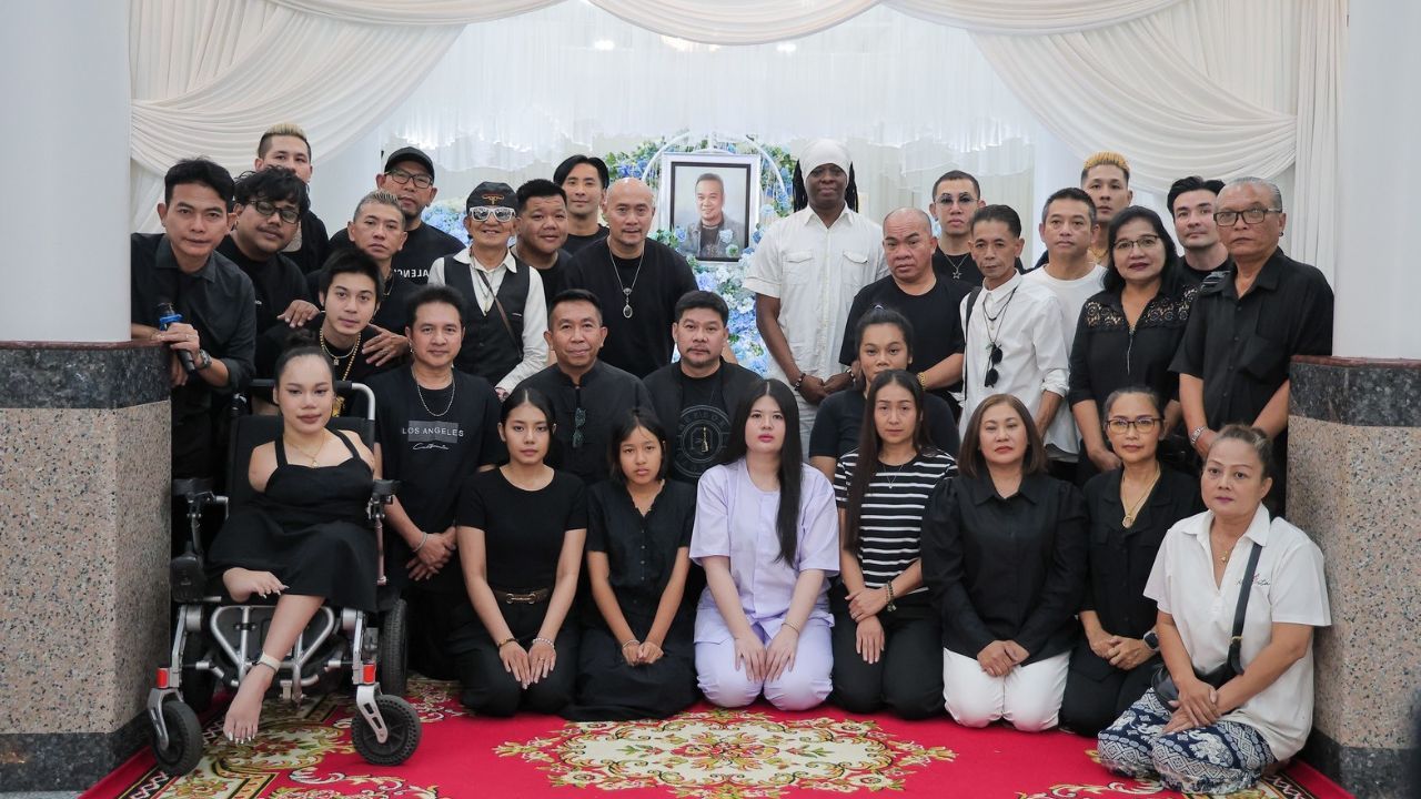 บรรยากาศอาลัยในคืนที่ 3 พิธีสวดพระอภิธรรม เหน่ง เหม่งจ๋าย เพื่อนตลกดังร่วมไว้อาลัย