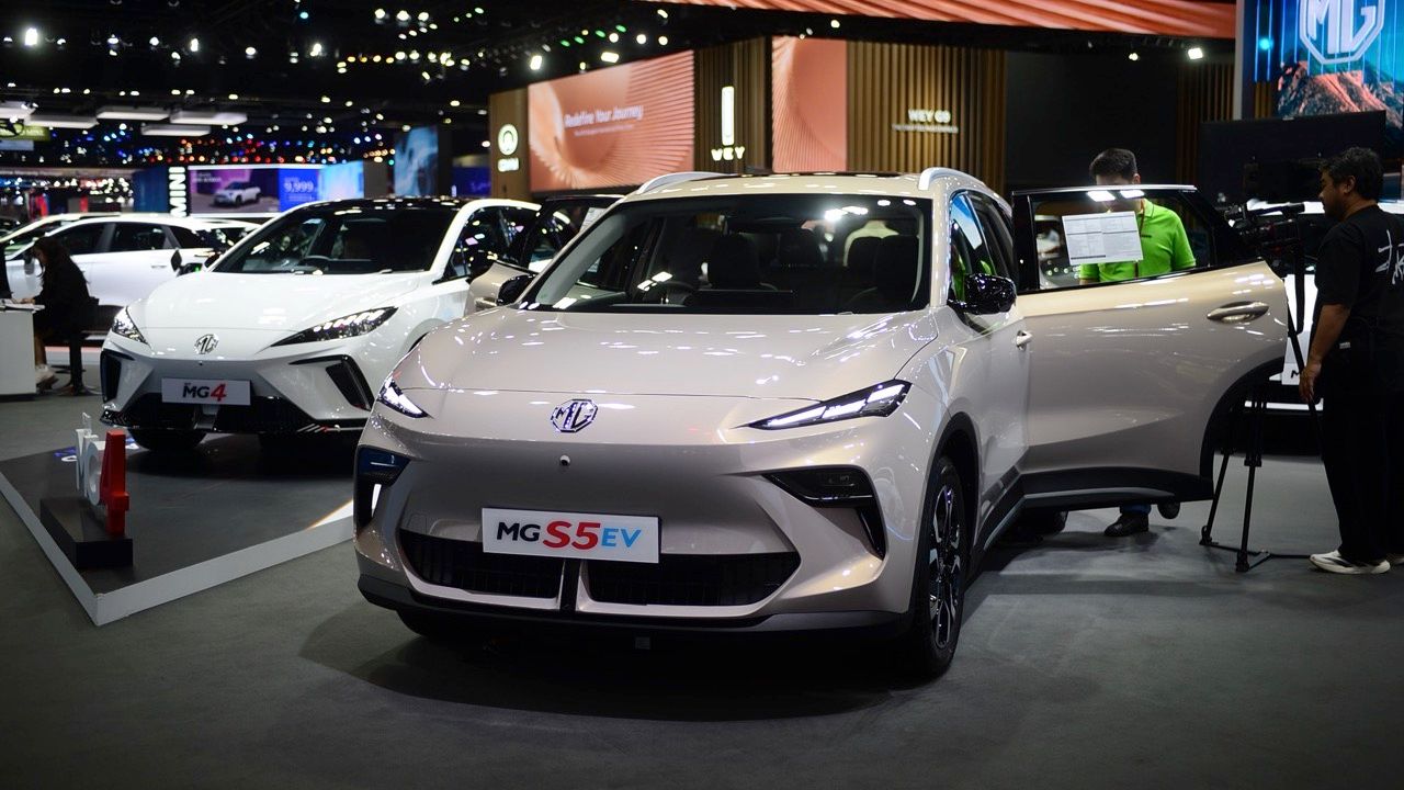 MG ประสบความสำเร็จยอดจองรถยนต์ไฟฟ้ากว่า 5,000 คันในมอเตอร์โชว์ 2026