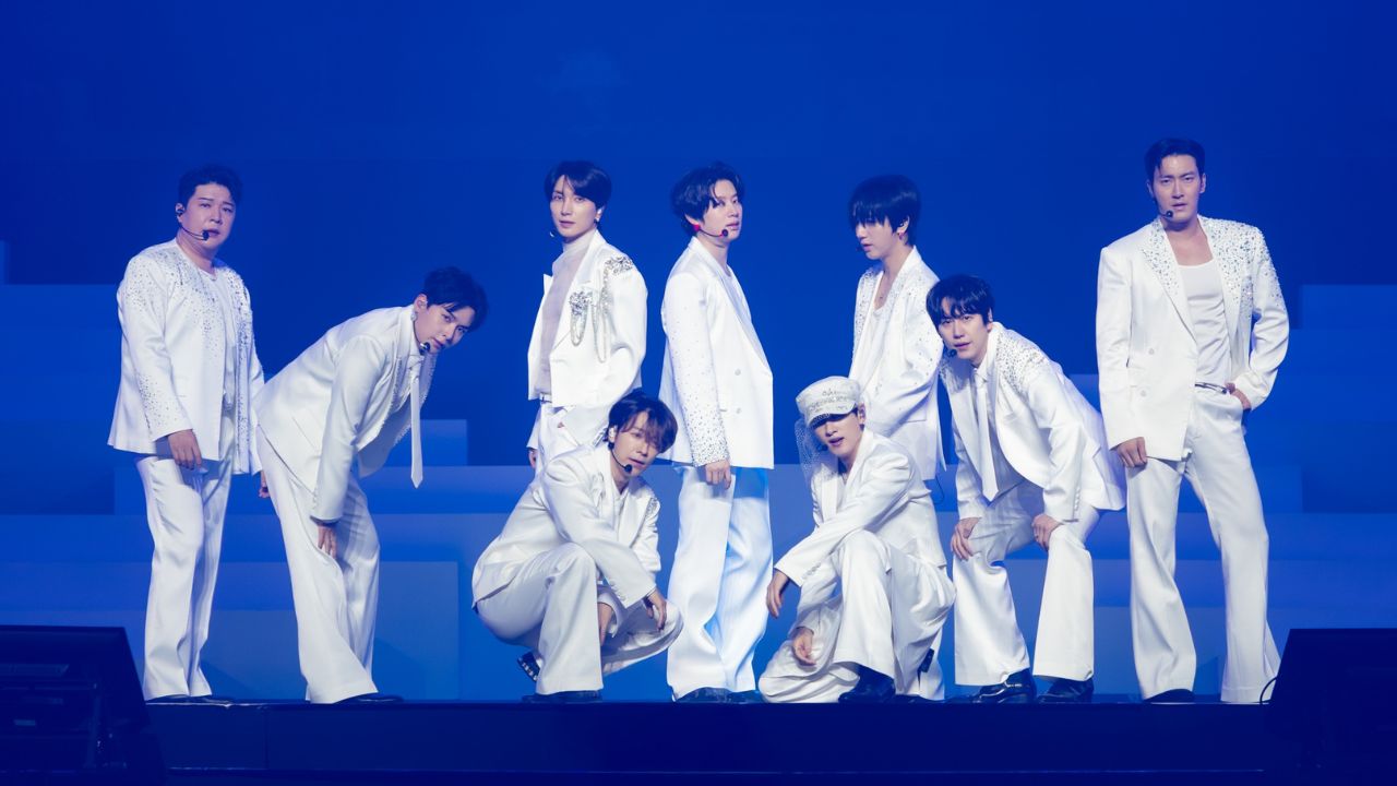 SUPER JUNIOR สร้างประวัติศาสตร์! จัดคอนเสิร์ตในไทยครบ 10 ครั้ง ฉลอง 20 ปีอย่างยิ่งใหญ่