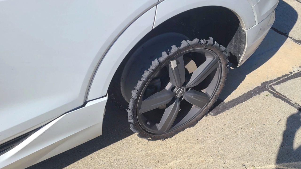 วิธีควบคุมรถยนต์เมื่อเกิดยางระเบิด