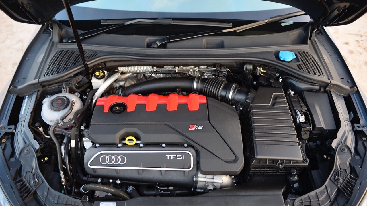 สำรวจพัฒนาการเครื่องยนต์ห้าสูบ Audi ครบรอบ 50 ปี