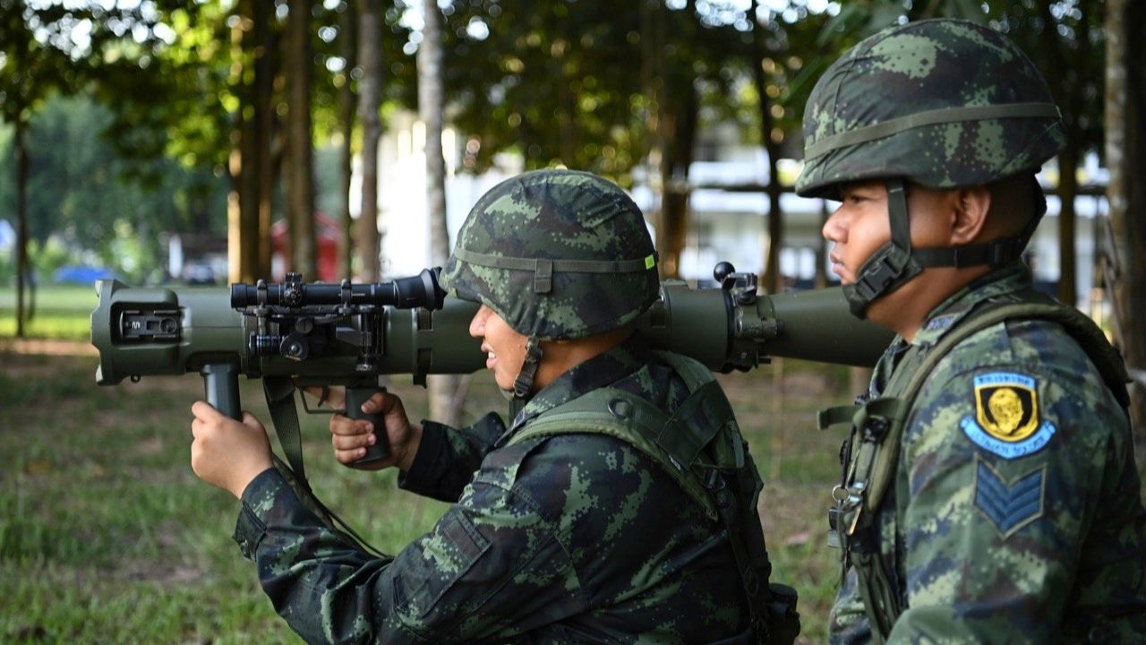 เจาะลึก ปืนไร้แรงสะท้อน ปรส อาวุธล้ำสมัยในสนามรบ