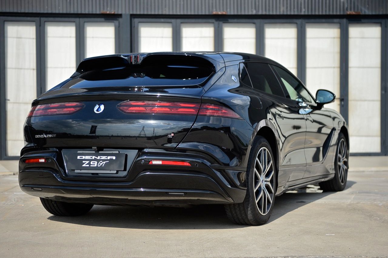 สัมผัสแรก ทดสอบ DENZA Z9 GT ซูเปอร์แวกอน 1,140 แรงม้า แรงบิดโหดขิงค่ายยุโรป ในราคาแค่ 2 ล้าน!